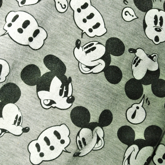 🟪 H&M x Disney Mickey Mouse women's xS grey short sleeve t-shirt - Picture 2 of 3